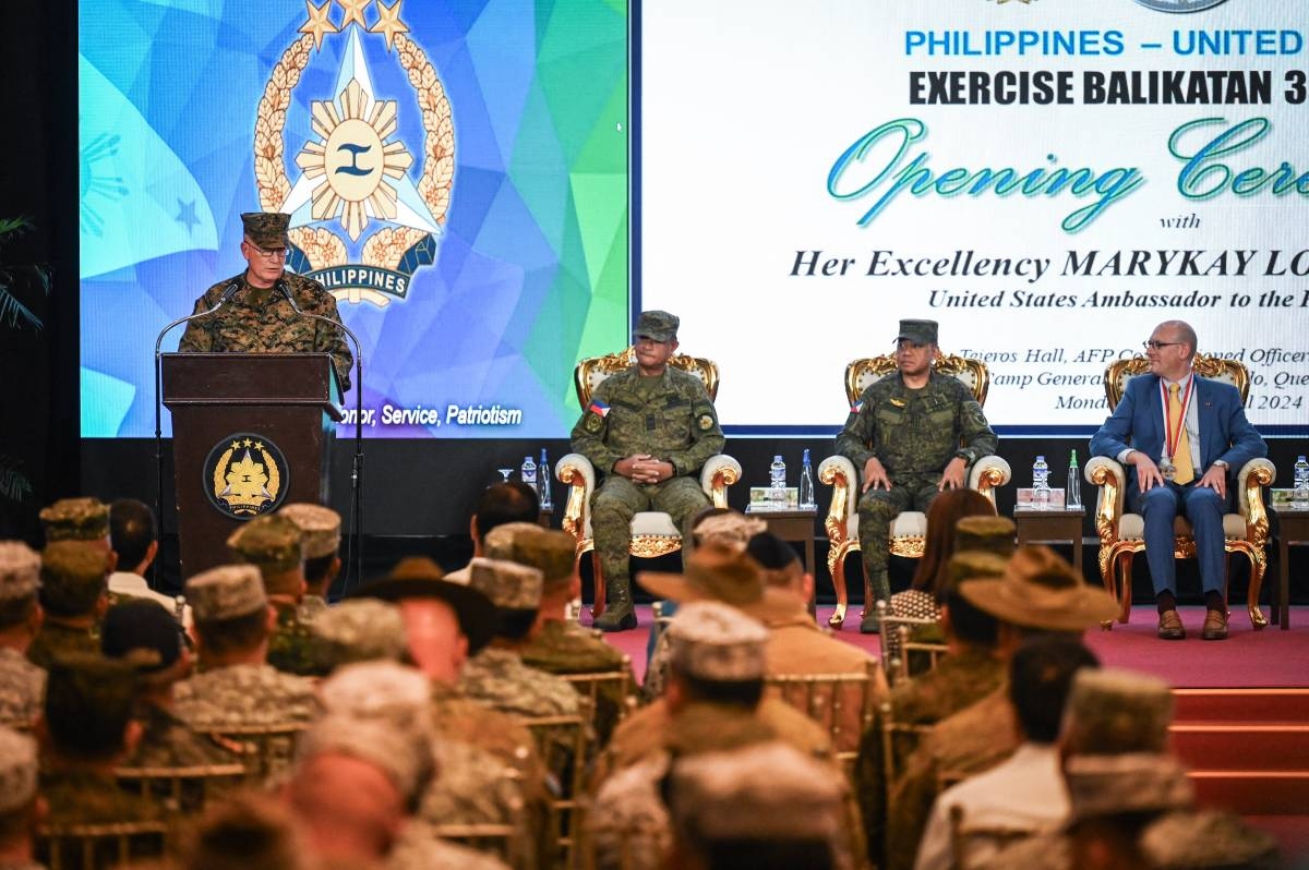 US exercise director for Balikatan Lieutenant General William Jurney (left) talks during the opening ceremony of the 'Balikatan' joint military exercise at Camp Aguinaldo in Quezon City, on April 22, 2024. PHOTO BY JAM STA ROSA / AFP