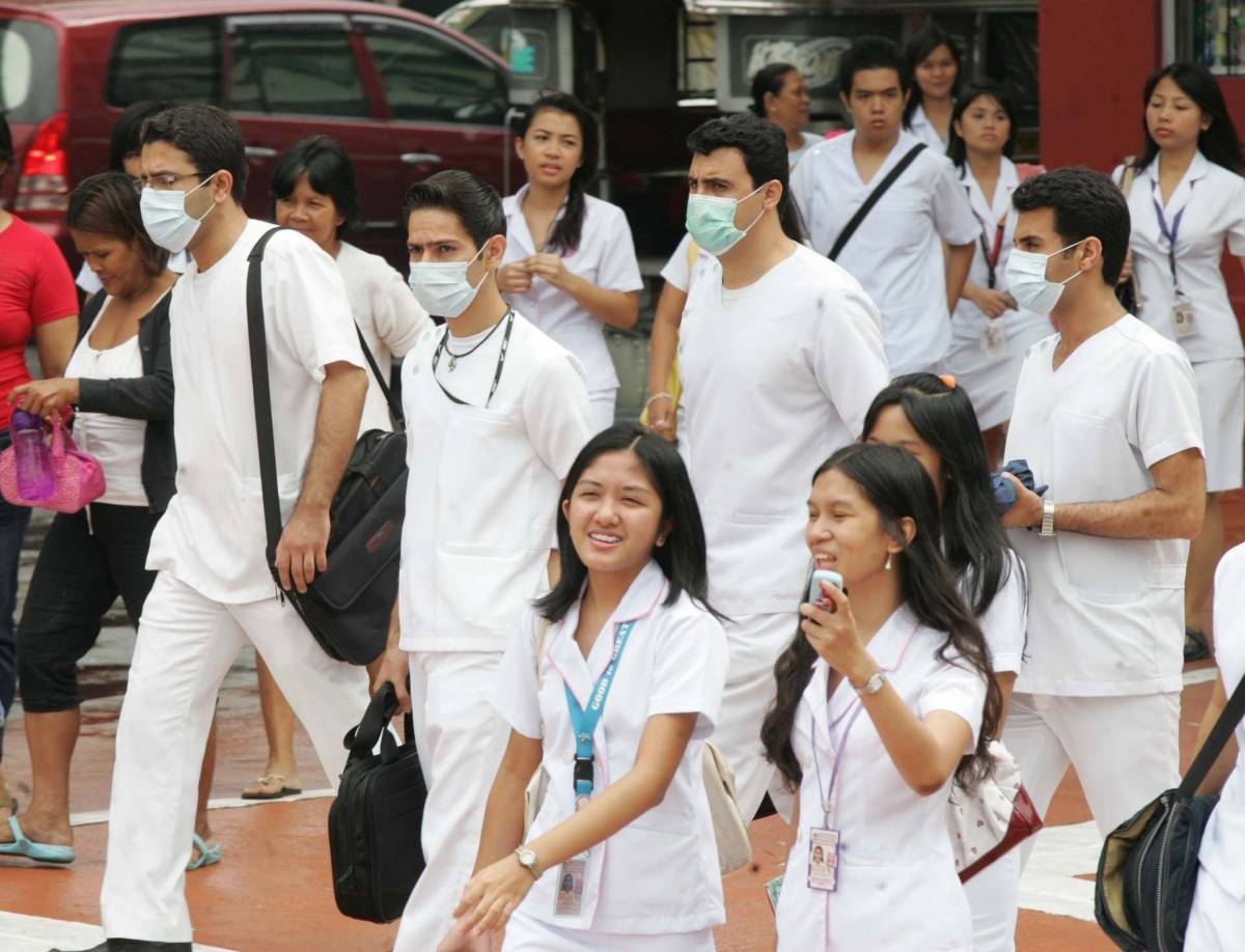 PH college group backs 4 schools in controversy over foreign enrollees - Vimarsana News