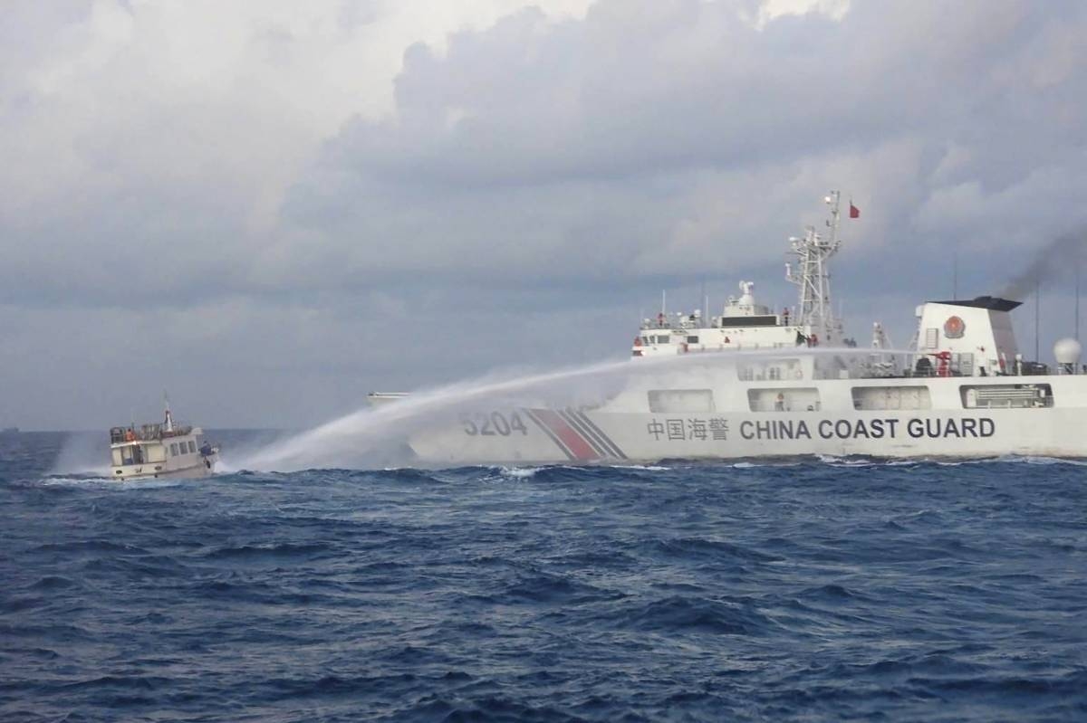 PH: China Coast Guard fires water cannon at its vessels - Vimarsana News