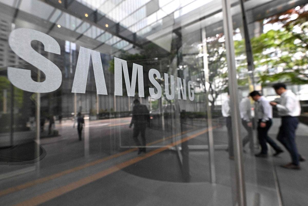 Samsung Q1 operating profits soar | The Manila Times - Vimarsana News