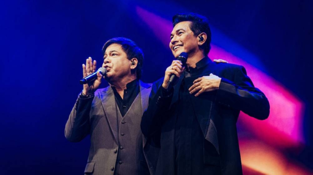 They may have been pitted against each other in the ‘80s but Mr. Pure Energy and Concert King Martin Nievera, who aptly sang ‘Hang On’ together on the second night, have always been tight friends.