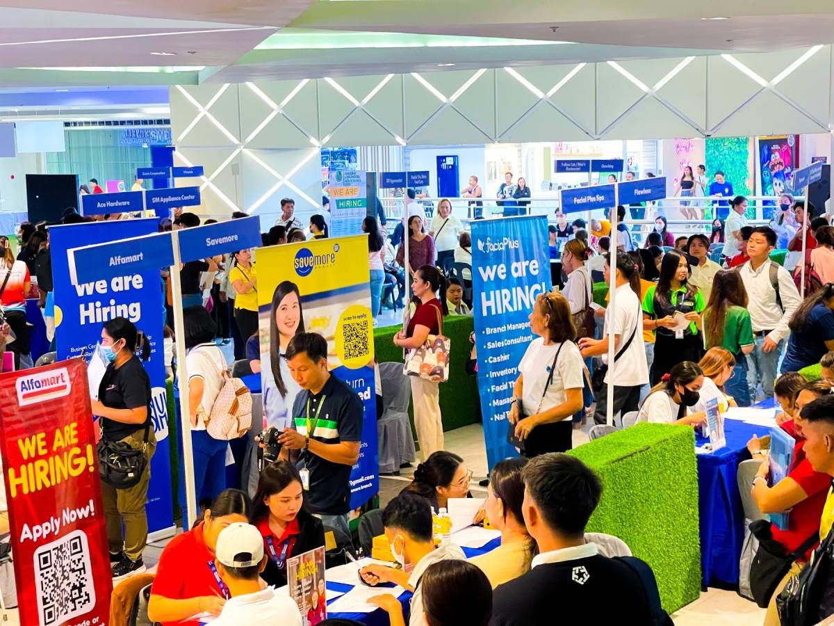 MARILAO JOB FAIR Forty-one local companies offer 3,614 job opportunities during a job fair at SM City Marilao on Labor Day, May 1, 2024, with 57 job seekers hired on the spot. Photo shows the job fair at SM Marilao, one of two venues for the job fairs organized by the Department of Labor and Employment Region 3 and Public Employment Service Office. The other venue was in SM San Jose del Monte where 43 companies offered 7,034 job openings. PHOTO BY FREDERICK SILVERIO