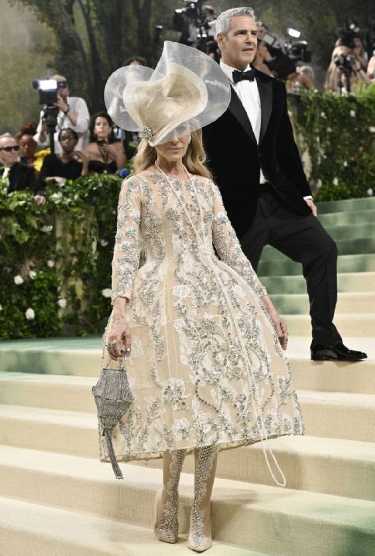 Sarah Jessica Parker was in an Alice in Wonderland look with a lavender overlay.