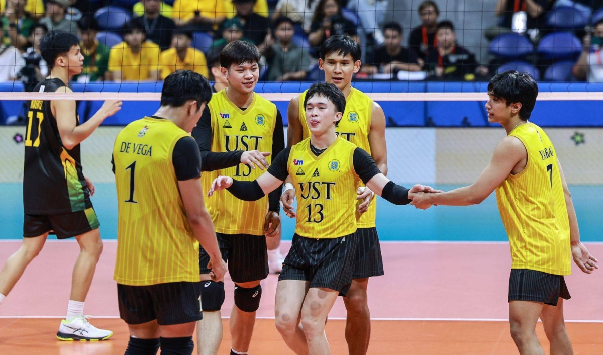 ust vs nu showdown in uaap finals begins