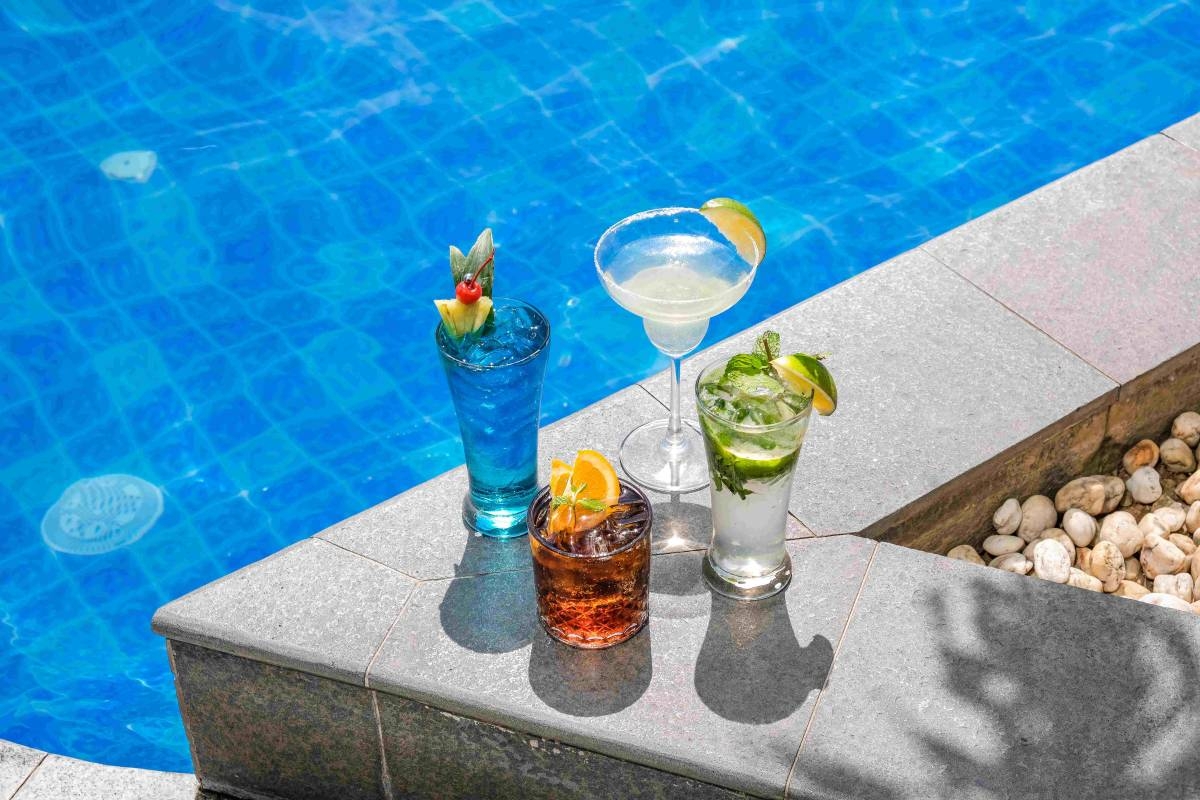 Relax by the pool and sip refreshing drinks of Frost By the Pool Bar at Kingsford Hotel Manila. CONTRIBUTED PHOTO