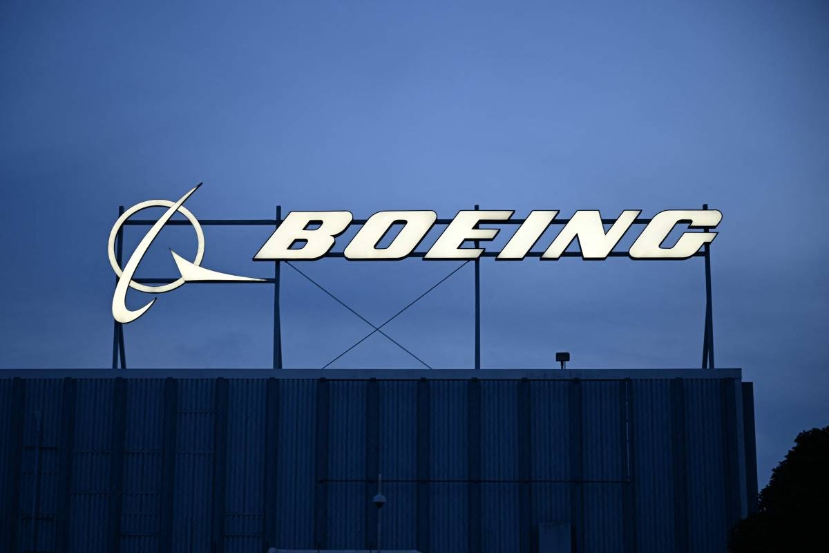 ROUGH SAILING The Boeing Co. logo is displayed outside of company offices near Los Angeles International Airport in El Segundo, California, on Jan. 18, 2024. The embattled aerospace company is bracing for a backlash from its shareholders in its annual meeting on May 17, 2024. AFP PHOTO