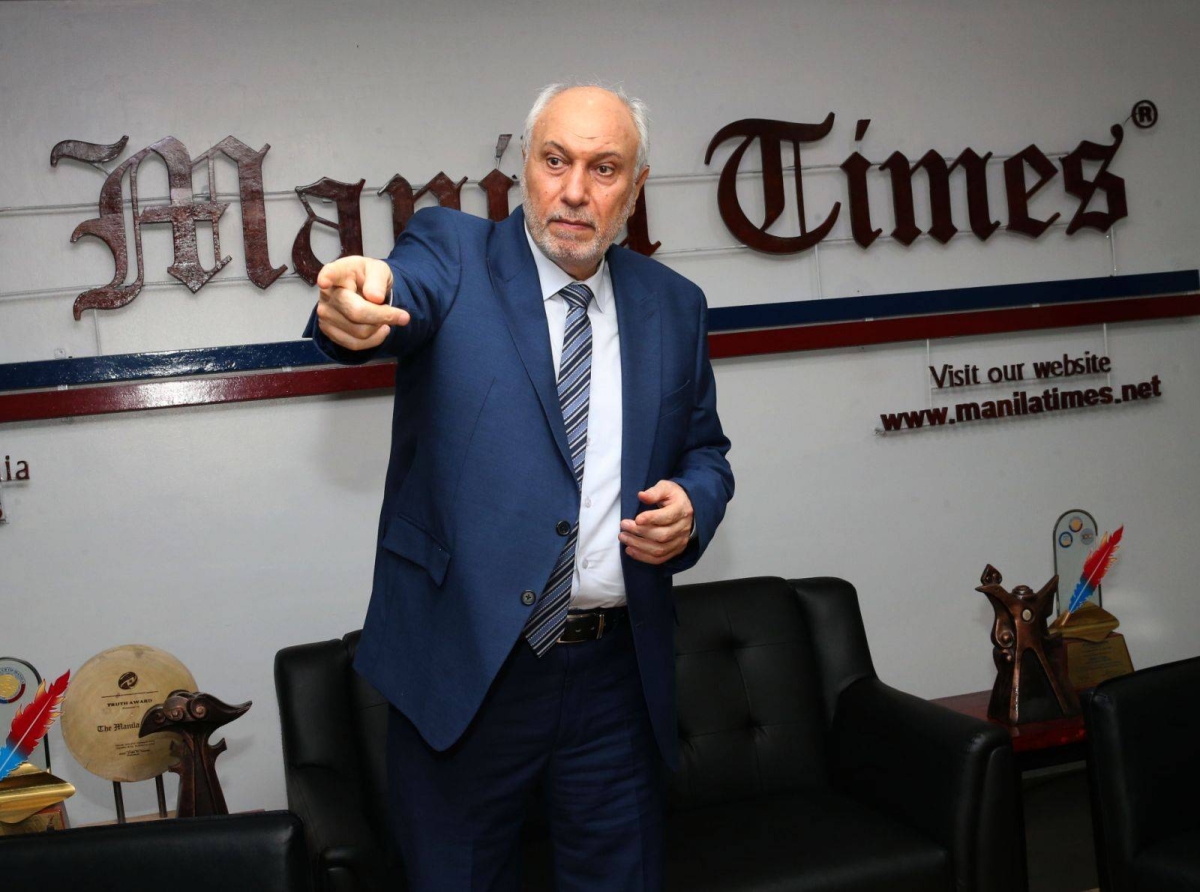 Palestinian Ambassador Saleh A.F. Mohammad talks to The Manila Times Chairman and CEO Dante ‘Klink’ Ang 2nd during a visit to The Manila Times on Thursday, May 16, 2024. PHOTO BY RENE H. DILAN