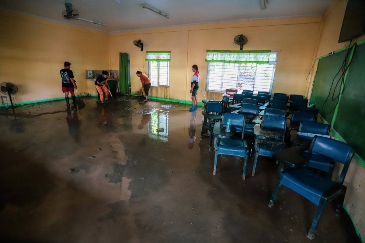 SCHOOL CLEAN UP | The Manila Times