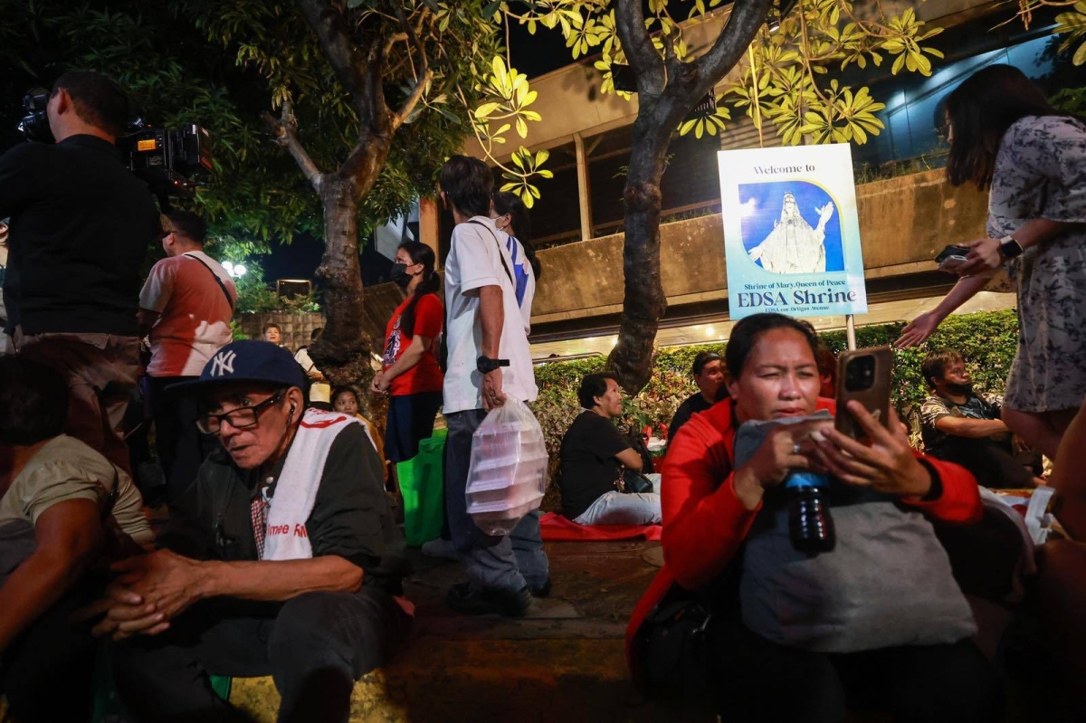 SHRINE PROTEST | The Manila Times