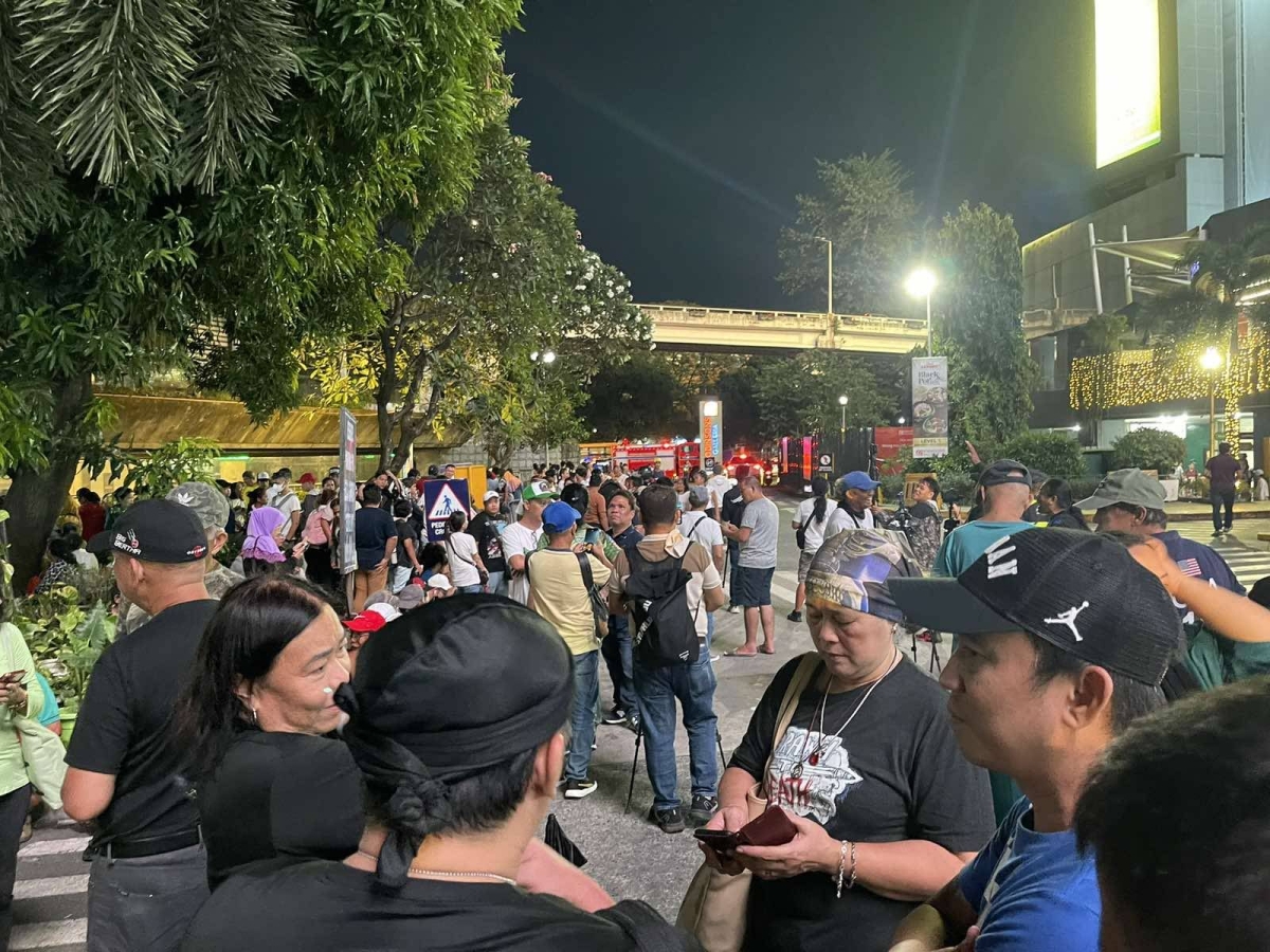 SHRINE PROTEST | The Manila Times