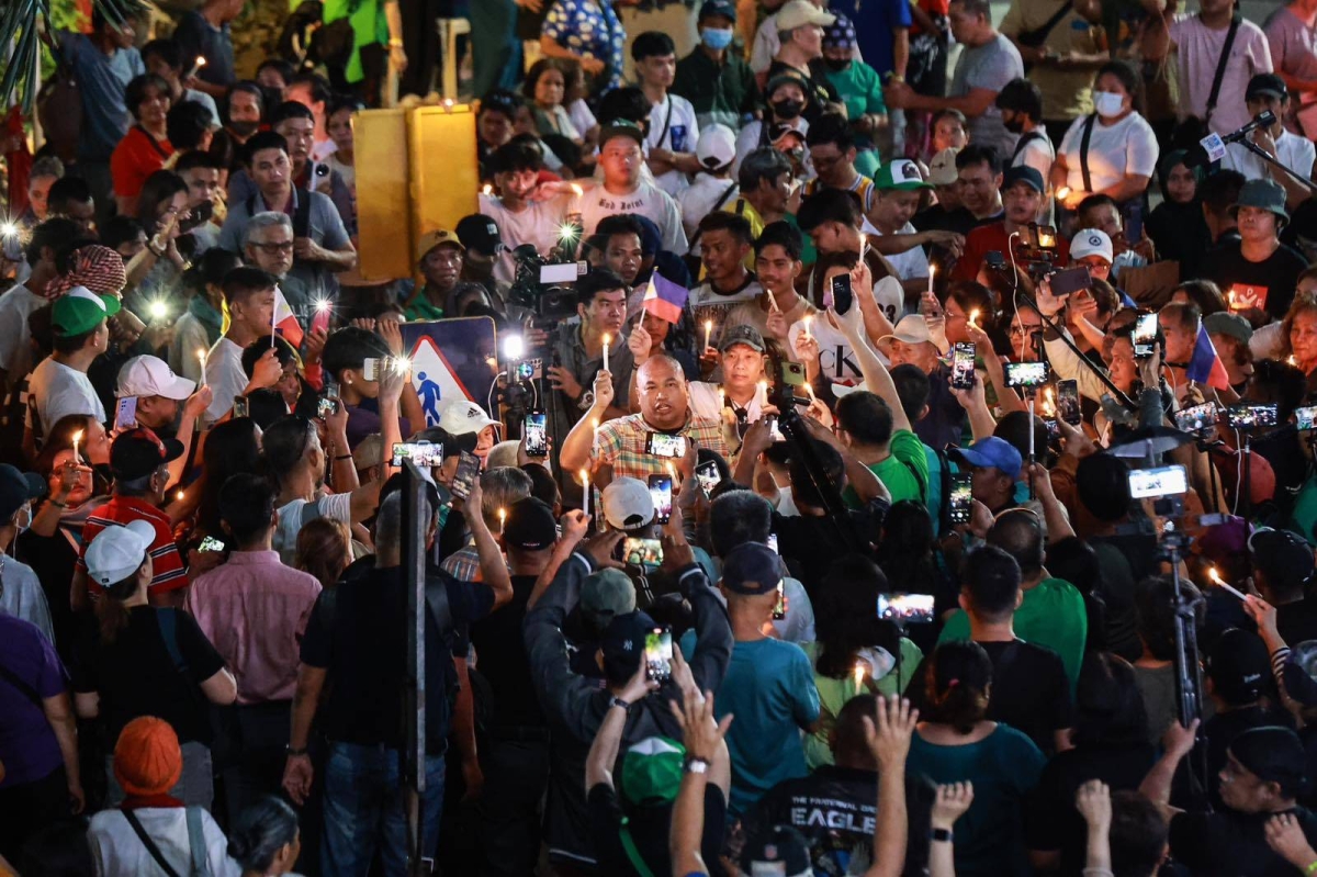 SHRINE PROTEST | The Manila Times