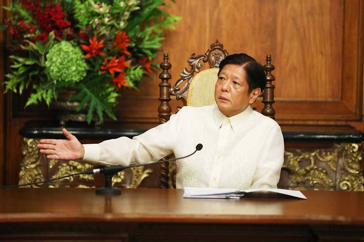 Marcos Sign Marcos meets House lawmakers in Malacañang for a 'fellowship' | The ...