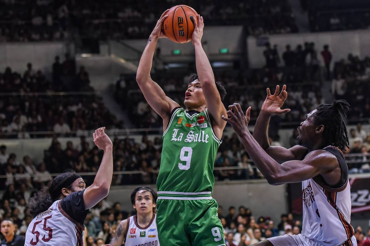 La Salle denies UP to end 1st round | The Manila Times