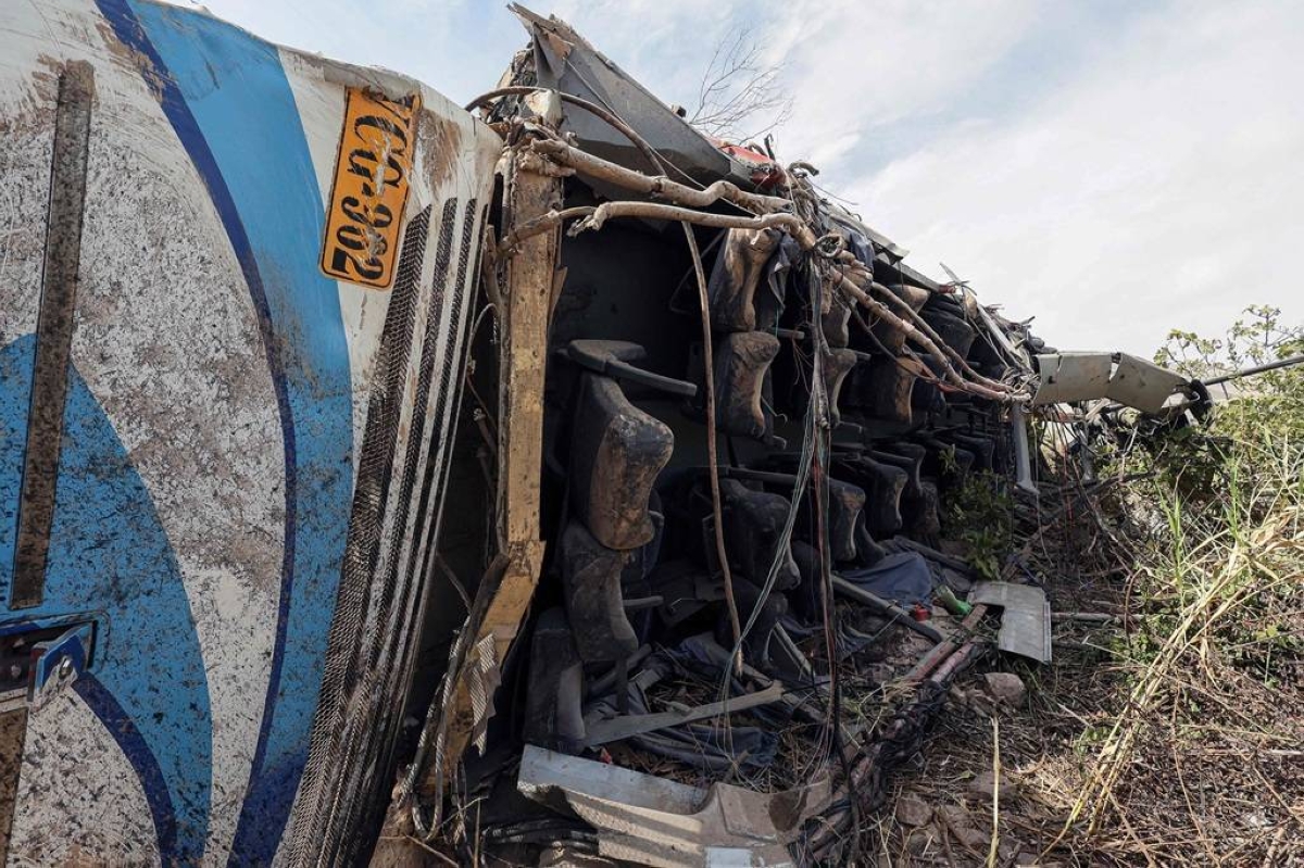 37 dead after bus plunges into ravine in southern Peru | The Manila Times