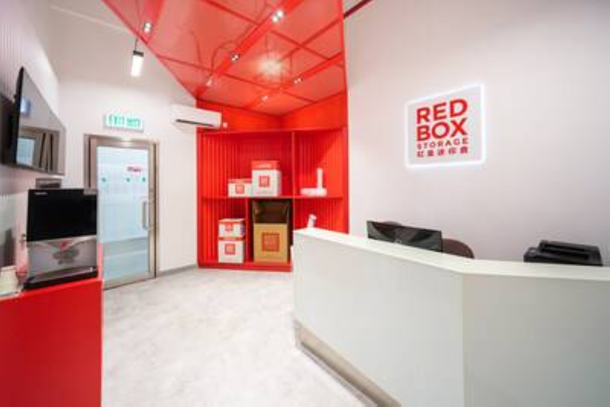 RedBox Storage Honored with HKRMA "2025 Quality Service Retailer of the ...