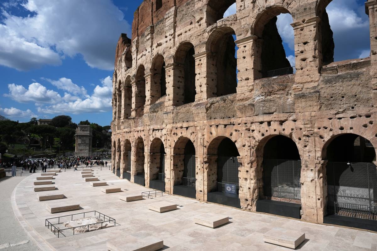 Coloum Rome Rome's Colosseum gets a fresh look that recreates the footprints of ...