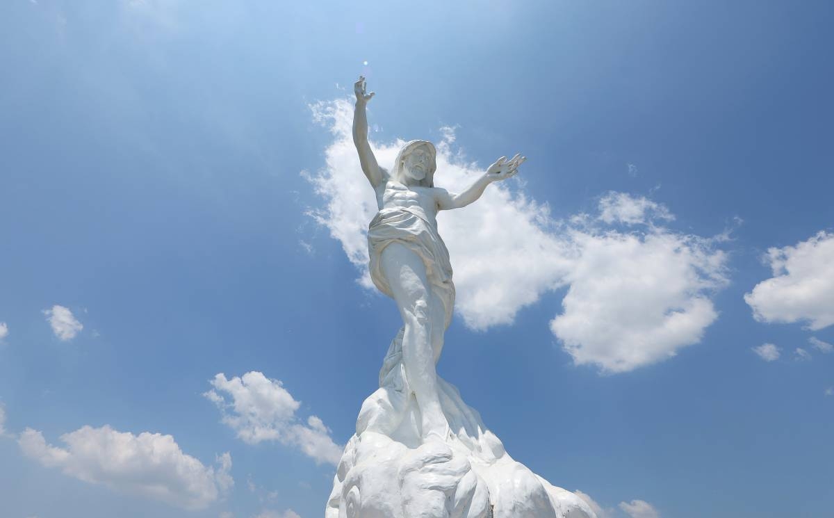 UNDER THE HEAVENS | The Manila Times