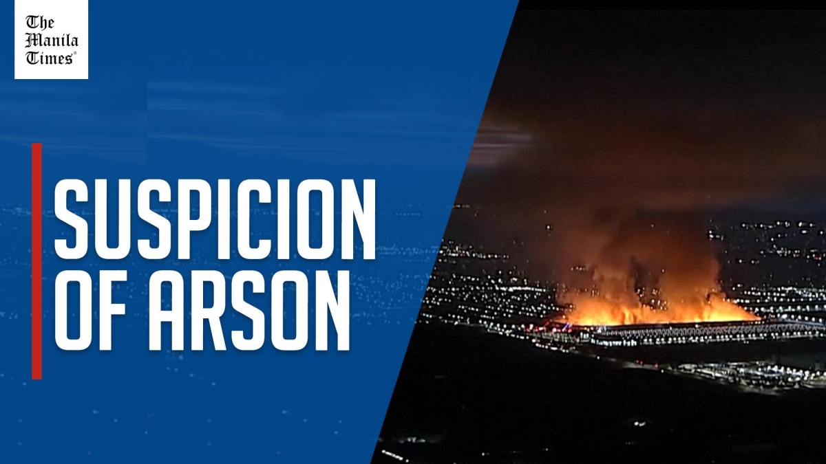 Massive fire destroys warehouse in California | The Manila Times