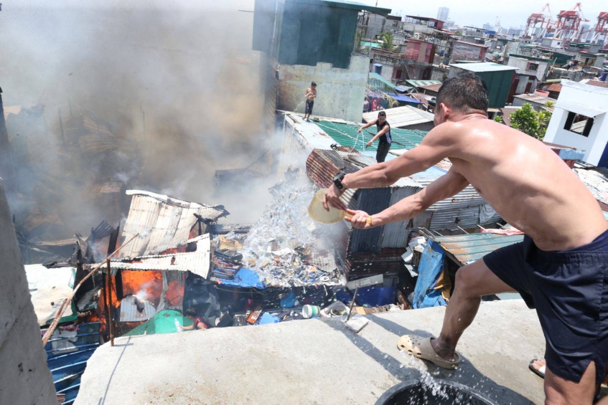 BASECO BURNS AGAIN | The Manila Times