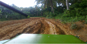 A very muddy road going to Burdeos