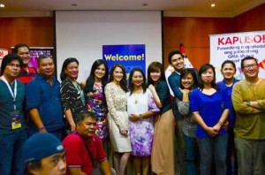 Kapuso stars Julie Ann San Jose, Marian Rivera, Rachelle Ann Go and Christian Bautista with OFWs in Dubai