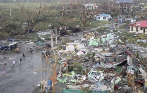 An aerial photo by AFP shows houses in Tacloban destroyed by the strong winds of Typhoon Yolanda. AFP PHOTO