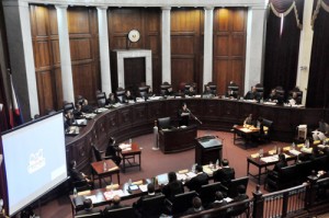 Chief Justice Ma. Lourdes Sereno (center) presides over other associate justices during the oral argument on the petitions seeking a stop to the increase of the temporary stalled implementation of the P4.15 per kilowatt-hour power rate hike sought by Manila Electric Co. (Meralco) at the Supreme Court's session hall on Tuesday. Photo By Edwin Muli