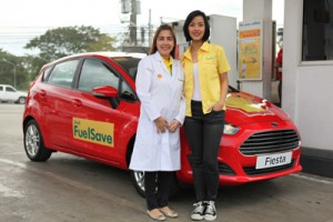 Shell celebrity driver Bianca Gonzalez (right) with Shell Scientist Mae Ascan 