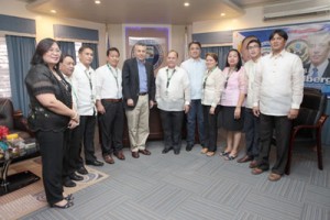 Mayor Rolen Paulino and the Olongapo City Council welcomed Ambassador Goldberg during his visit to Olongapo City Hall