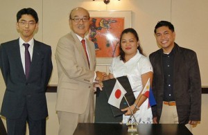 Japanese Ambassador Toshinao Urabe with Ma. Antonette Dugang, Elementary School Principal-2, of Tagbilaran City Central SPED Center, after the turn-over of a grant contract on March 26