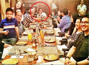 Kris Aquino earliers this week posted this photo in her Instagram account showing her family with Quezon City Mayor Herbert Bautista over dinner