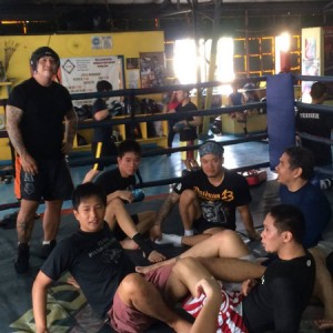  Baranda (far right) and Daniel “Mumbakki” Foronda (far left, standing) with Dungeon members during training. PHOTOS COURTESY OF DANIEL “MUMBAKKI” FORONDA