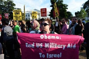 People take part in a demonstration in front of the White House in Washington, D.C., on Thursday to protest against Israel’s deadly bombing of Gaza. Israel’s campaign, which entered its 10th day on Thursday, has killed 223 Palestinians so far, with a Gaza-based human rights group saying over 80 percent of them were civilians. AFP PHOTO