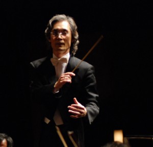 Jae-Joon Lee conducts the Philippine Philharmonic Orchestra for the classic opera