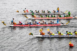 Filipino paddlers in action FILE PHOTO