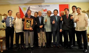 Former President Fidel V. Ramos (center) and Vietnamese Ambassador to the Philippines Truong Trieu Duong (fifth from right) led the launching of the Philippine-Vietnam Friendship Association Inc. (PVFA) . With them are (from left) Herman Tiu Laurel, Kalayaan College vice president Gonzalo Jurado, PVFA co-founder and president Eddie Ilarde, Publishers Association of the Philippines Inc. president and Asean Times publisher and editor-in-chief Luis Arriola, The Manila Times editorial consultant Alfredo Dela Rosa, Philippines Center for Advance Studies consultant Ernesto Banawis, Laguna State Polytechnic University president Ricardo Wagan, PNOC Exploration Corp. board member Luis Ma. Uranza and Rodrigo Domingo Jr.