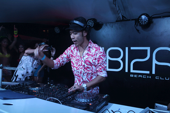 DJ Daiki Wakabayashi plays his own unique mix at Ibiza Beach Club in Cebu