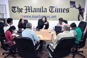  Ford Philippines Managing Director Kay Hart at the roundtable discussion with The Manila Times President and CEO Dante “Klink” Ang 2nd, and Times editors and reporters on Wednesday. PHOTO BY EDWIN MULI