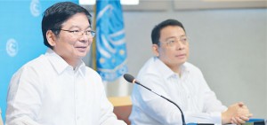  BSP Governor Amando Tetangco Jr. (left) and BSP Deputy Governor Diwa Guinigundo on Thursday during the announcement of the Monetary Board’s latest policy stance.  BSP PHOTO 