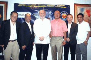 (From left) Philippine Columbian Association (PCA) Open Organizing Committee Vice-Chairman Raffy S. Diaz, Chairman Raul C. Diaz, Cebuana Lhuillier Chairman Ambassador  Philippe Jones Lhuillier, Cebuana Lhuillier President/CEO Jean Henri D. Lhuillier, PCA President Philip S. Ycasiano and PCA Open Tournament Director Chito G. Estanislao.  Contributed photo