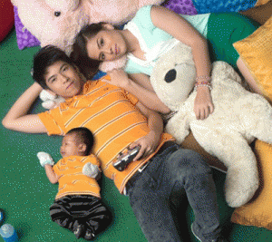 Nash Aguas and Alexa Ilacad portray teen parents who deal with the consequences of impulsive decisions