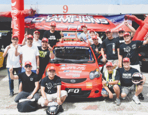 nParticipants to the Challenge of Champions pose beside the BYD-FO