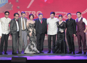 The cast and crew of the Best Picture film ‘Bonifacio: Ang Unang Pangulo’ were all smiles as they receive their award