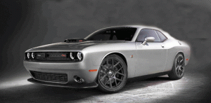 This muscle car helps the owner flaunt its powerful engine through the “Shaker” hood scoop