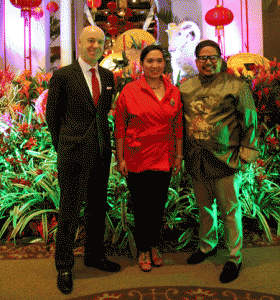 Gerhard Doll, resident manager; Nian Liwanag-Rigor, assistant vice president for PR and Corporate Communications; and Feng Shui Master Hanz Cua lead the launch of The Manila Hotel’s CNY festivities