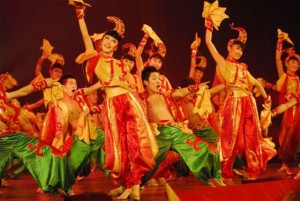  The Jilin art Troupe is a multi-arts group hailing from northeastern china 