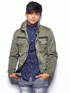 Fresh from his blockbuster movie ‘Crazy Beautiful You,’ Daniel Padilla gets another feat as a nominee at the Favorite Asian Act category of Nickelodeon Kids Choice Awards