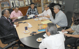 HARD TALK  Indian Ambassador to the Philippines Shri Lalduhthlana Ralte (left) fields questions from The Manila Times editors led by President, CEO and Executive Editor Dante F. M. Ang 2nd (third from right) in a roundtable interview at The Times newsroom. Also in photo are (clockwise from left) Managing Editor Ares Gutierrez, desk editor Angel Calso, Publisher Rene Q. Bas, reporter Cath Valente and desk editor Joel Palacios. PHOTO BY MELYN ACOSTA