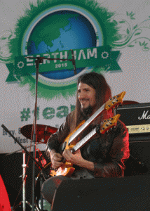 Guitarist Ron ‘Bumblefoot’ Thal gets the audience on their feet at the free Earth Day rock concert sponsored by the US Embassy in partnership with ABS-CBN Foundation Inc.
