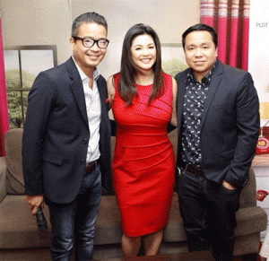 PLDT vice president and head of Home Voice Solutions Patrick Tang (left) and PLDT vice president and head of Home Marketing Gary Dujali are joined by Regine Velasquez in introducing the Regine Series Telsets in time for Mother’s Day